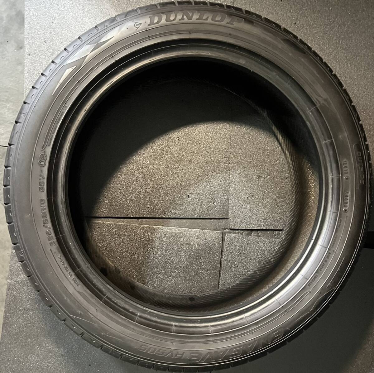 2023/2022年製 約7.7～9.8分山 ダンロップ　DUNLOP エナセーブ　ENASAVE RV505 225/50R18 4本　送料無料　 h_602_画像5