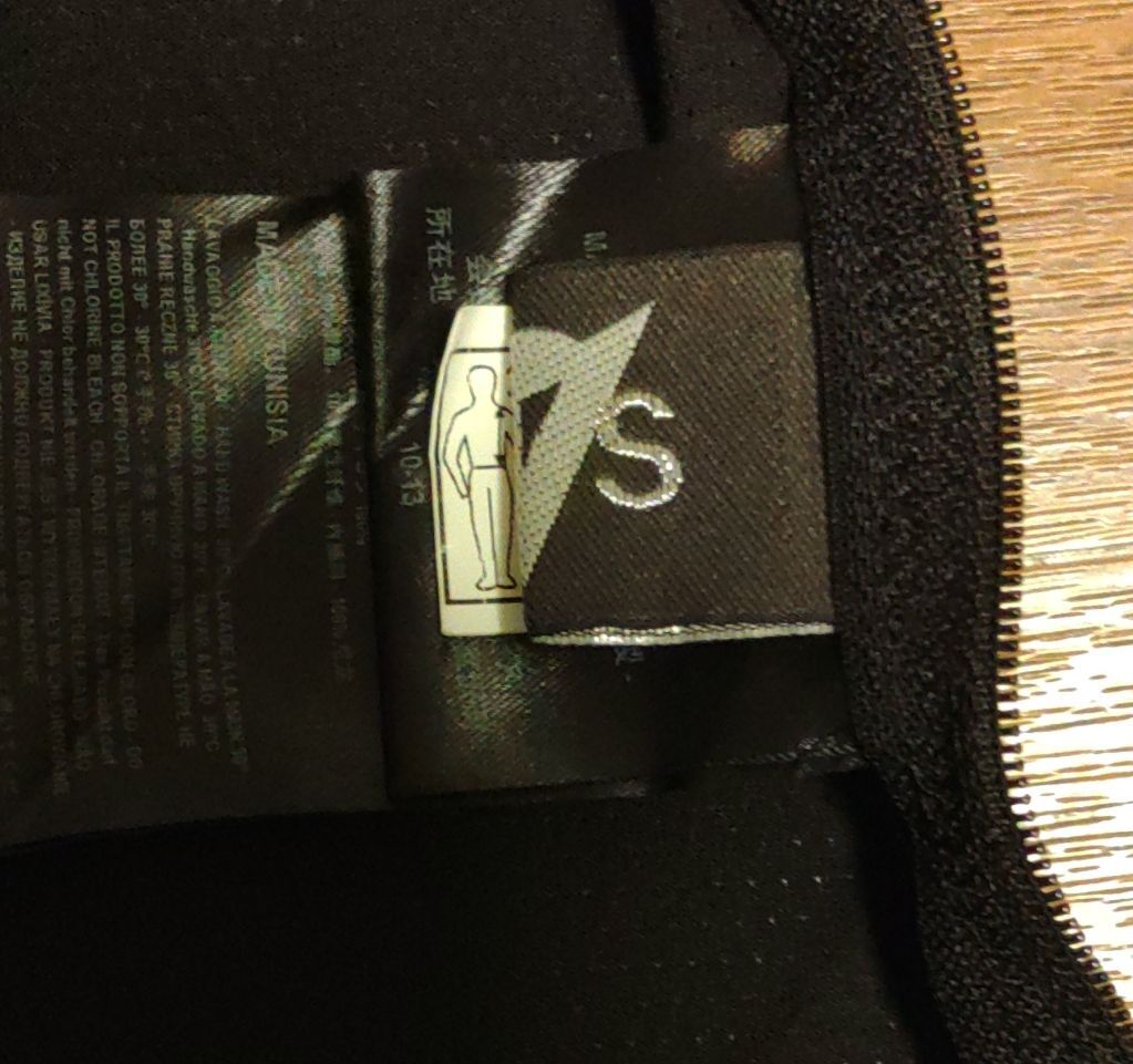 Dainese FLEXAGON ダイネーゼ バックプロテクター Kids キッズ 子供用 _画像3