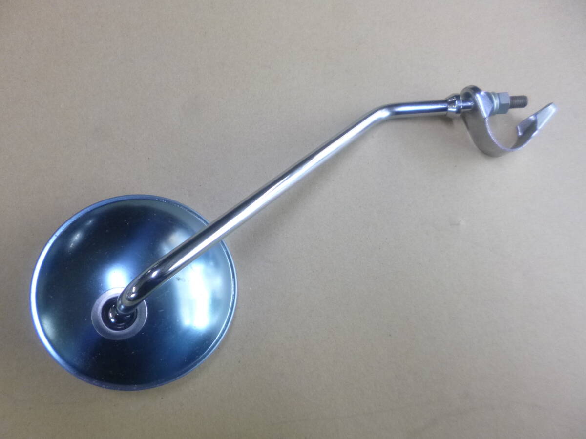 カワサキ W1S 500SS クランプミラー 右 新品未使用当時物純正品 8ミリ正ネジ TOYO の画像1