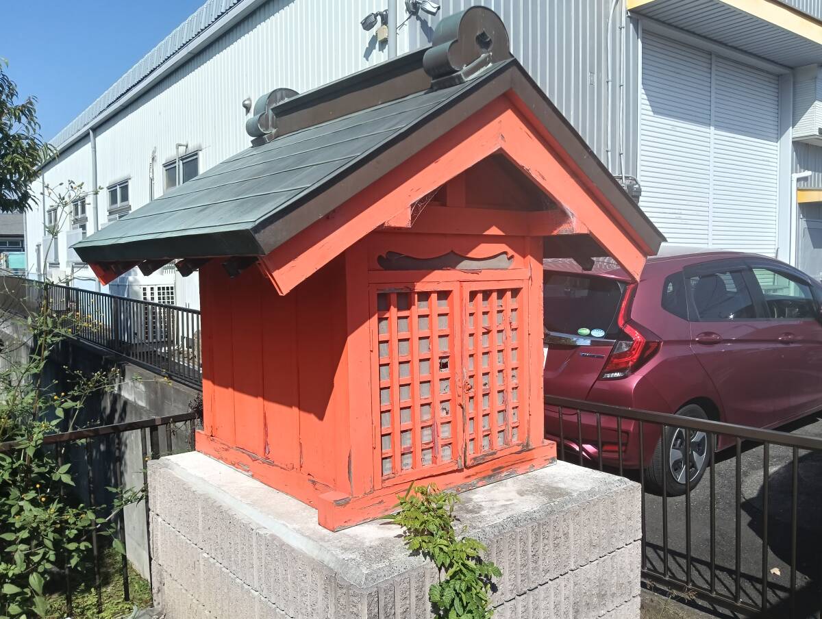 ミニ神社　飾り　小さい神社　建物　_画像1