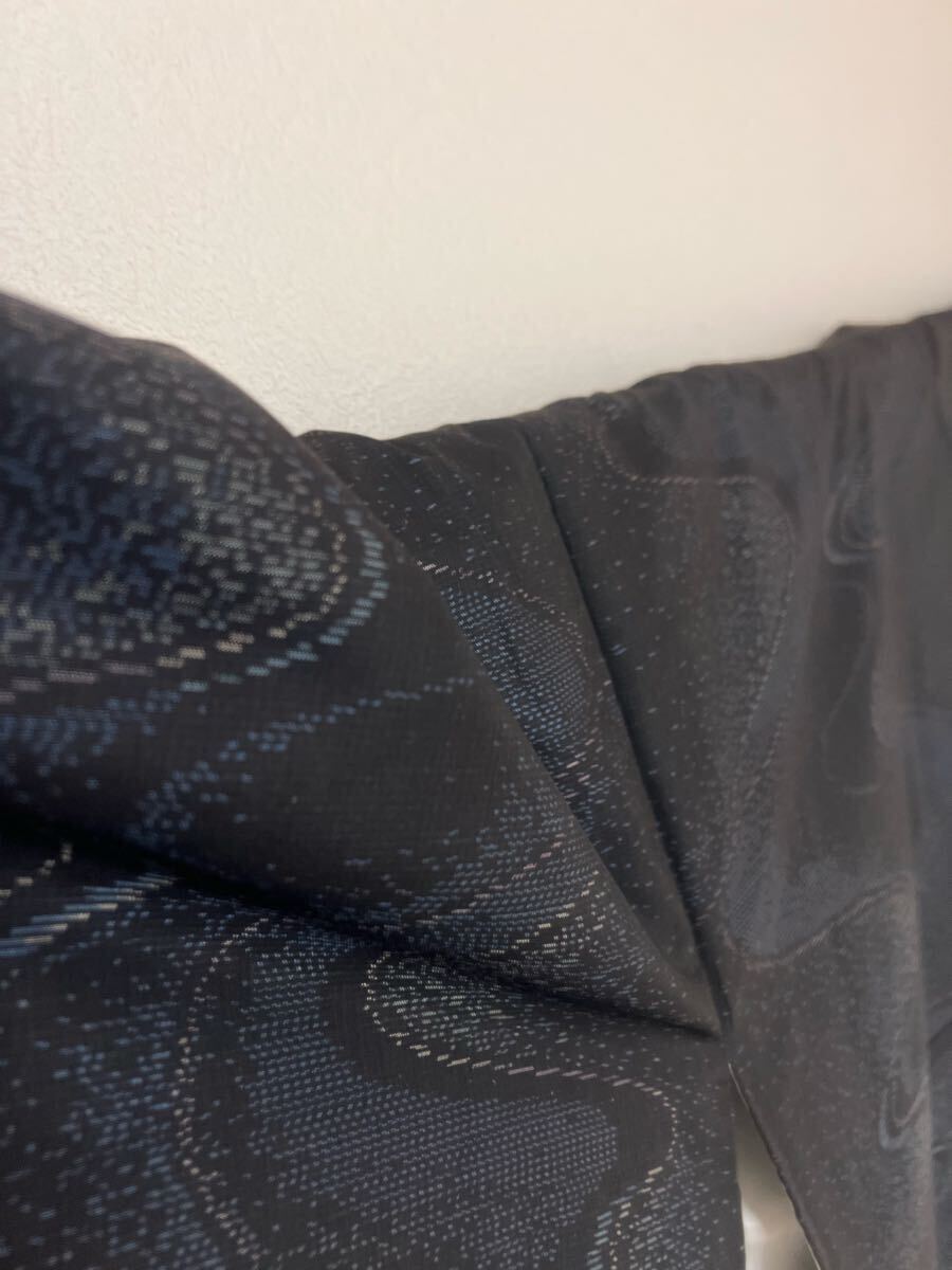逸品 本場大島紬 著物 伝統(tǒng)織物 著丈162cm 絹100% 総柄 しつけ纟付き 総織物 大島きもの 