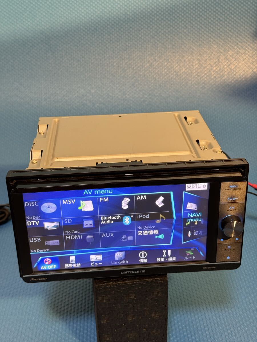 Carozzeria Cyber navi AVIC- ZHO077W (2014)