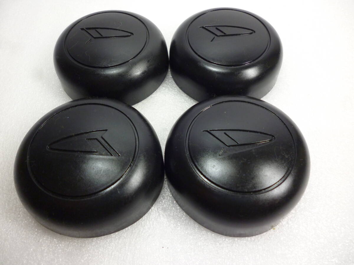 ★割れ無し・ヒビ無し★即決価格です★ダイハツ純正 ハイゼットやアトレー等 鉄チン用キャップ ★4個セット_画像1