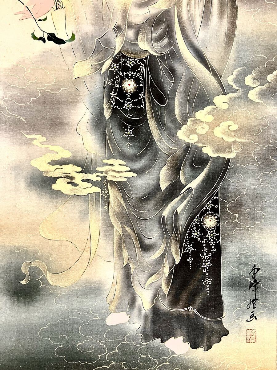 【真作】【S8】井上秀峰「金色観音像」絹本 肉筆 共箱 金泥 仏画 仏教美術 観音菩薩 日本画 絵画 掛軸 愛知の人_画像4