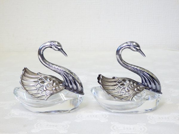 7432 美品☆ 銀製 スワン ソルト ＆ ペッパー入れ セット 162.5g 調味料入れ 白鳥 カットガラス SILVER 刻印 アンティーク_画像3
