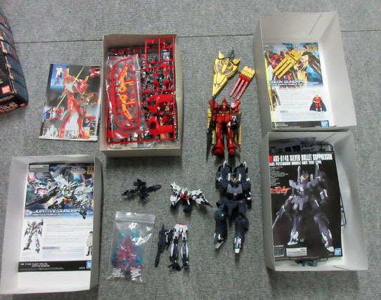 ガンプラ V・ジオンガンダム、シルヴァ・バレト・サプレッサー、ジュピターヴガンダム、人造人間エヴァンゲリオンの画像6