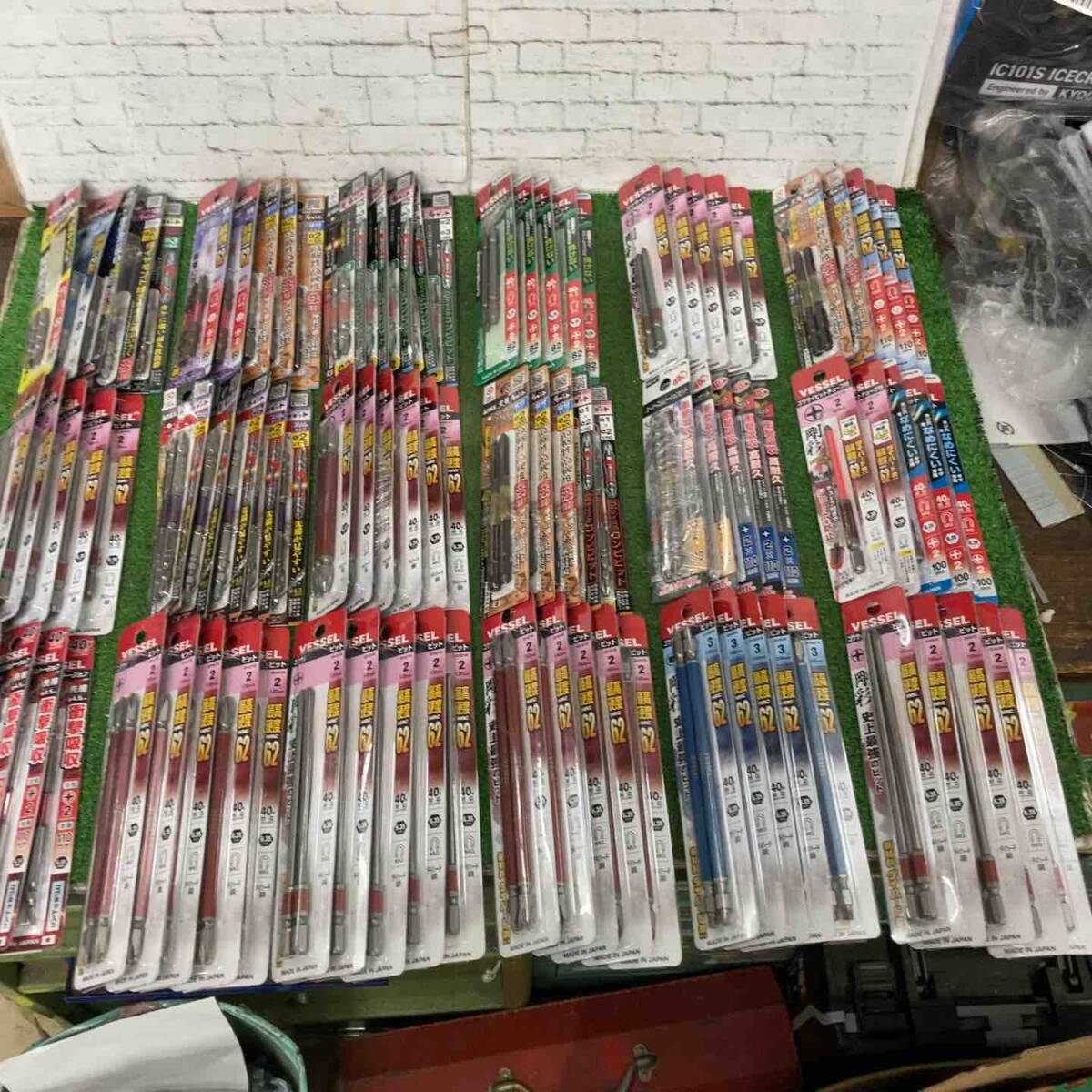 【未使用品】ビット2本入り×180個まとめ売り♪ VESSEL ベッセル ANEX アネックス など ≪送料無料≫ ⑧_画像1