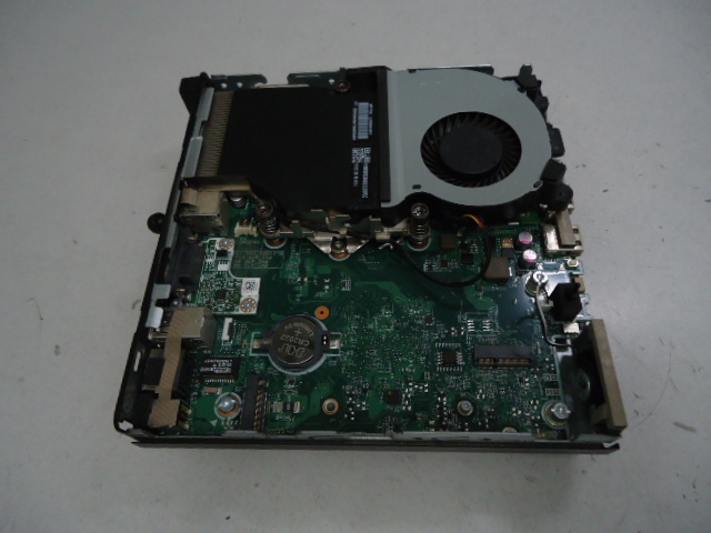 6791★HP ProDesk 400 G4 DM Core i3-8100T 小型 SSD/無 メモリ/8GB BIOS確認_画像3