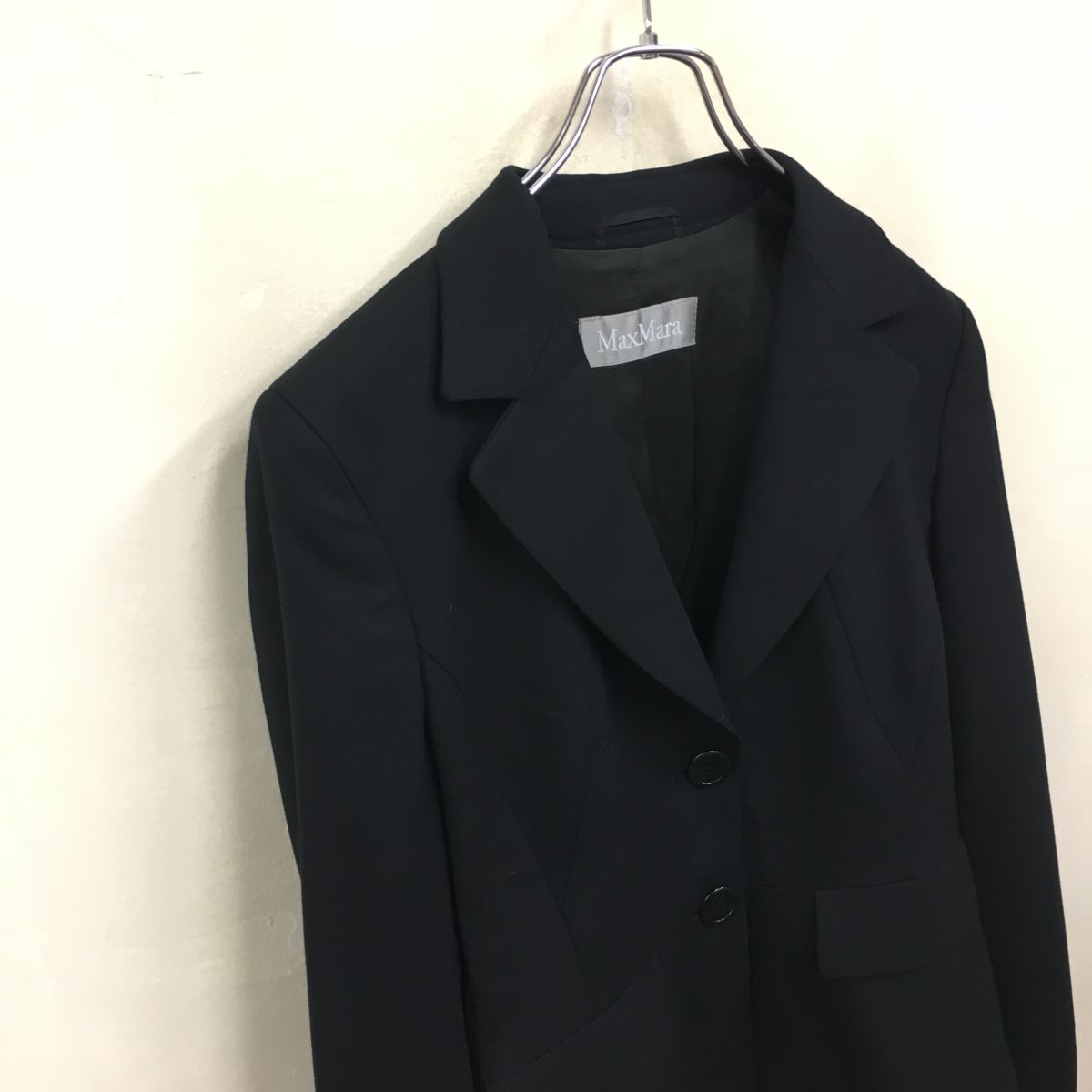 2O1428-G◆美品◆ MaxMara マックスマーラ ウールシングルテーラードジャケット 総裏 フラップ ダーツ ウエストシェイプ ◆ size40 黒_画像6