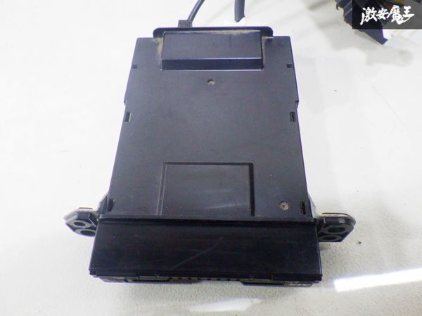 【保証付】トヨタ純正 ビルトイン ETC車載器 ナビ連動タイプ 純正ナビ用 メーカーオプション 08686-00341_画像3