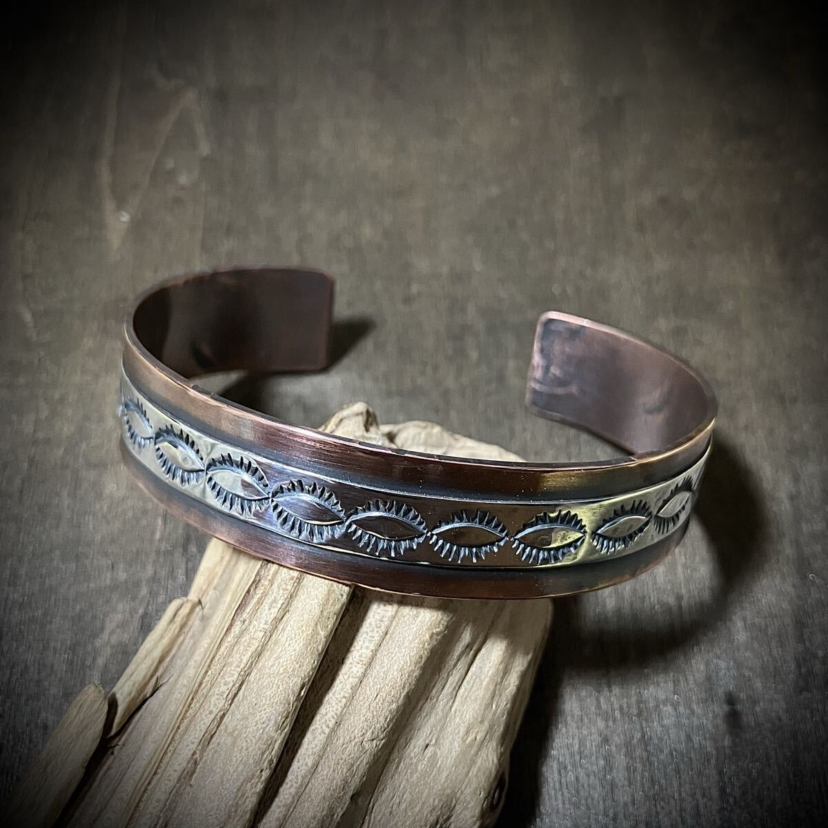 ビンテージ！インディアンジュエリー スタンプワーク シルバー バングル スタンプワーク シルバー カッパー コンビ バングル ブレスレット