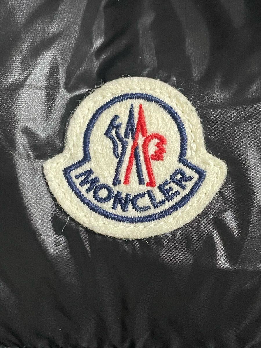 未使用 MONCLER BORMES GILET 2 ブラック ダウンベスト モンクレール フード ダウン ベスト ジャケット モンクレールジャパン 黒_画像3
