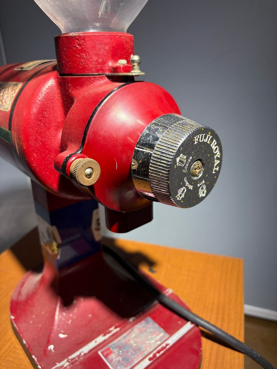 フジローヤル コーヒーミル TYPE-FORM SKDC-ECKL R-440業務用 赤 レトロ ヴィンテージ 通電確認済み 缶2つ付_画像2