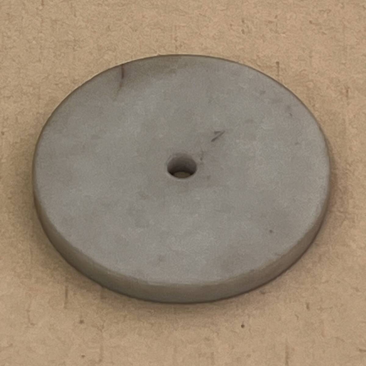 ★★ 希少!★★ 未使用品!★★ ハードアルカンサス 天然石 ★★ MADE IN USA ★★ 50パイ X 厚み5 X 穴径5 ★★ HT-280_画像2