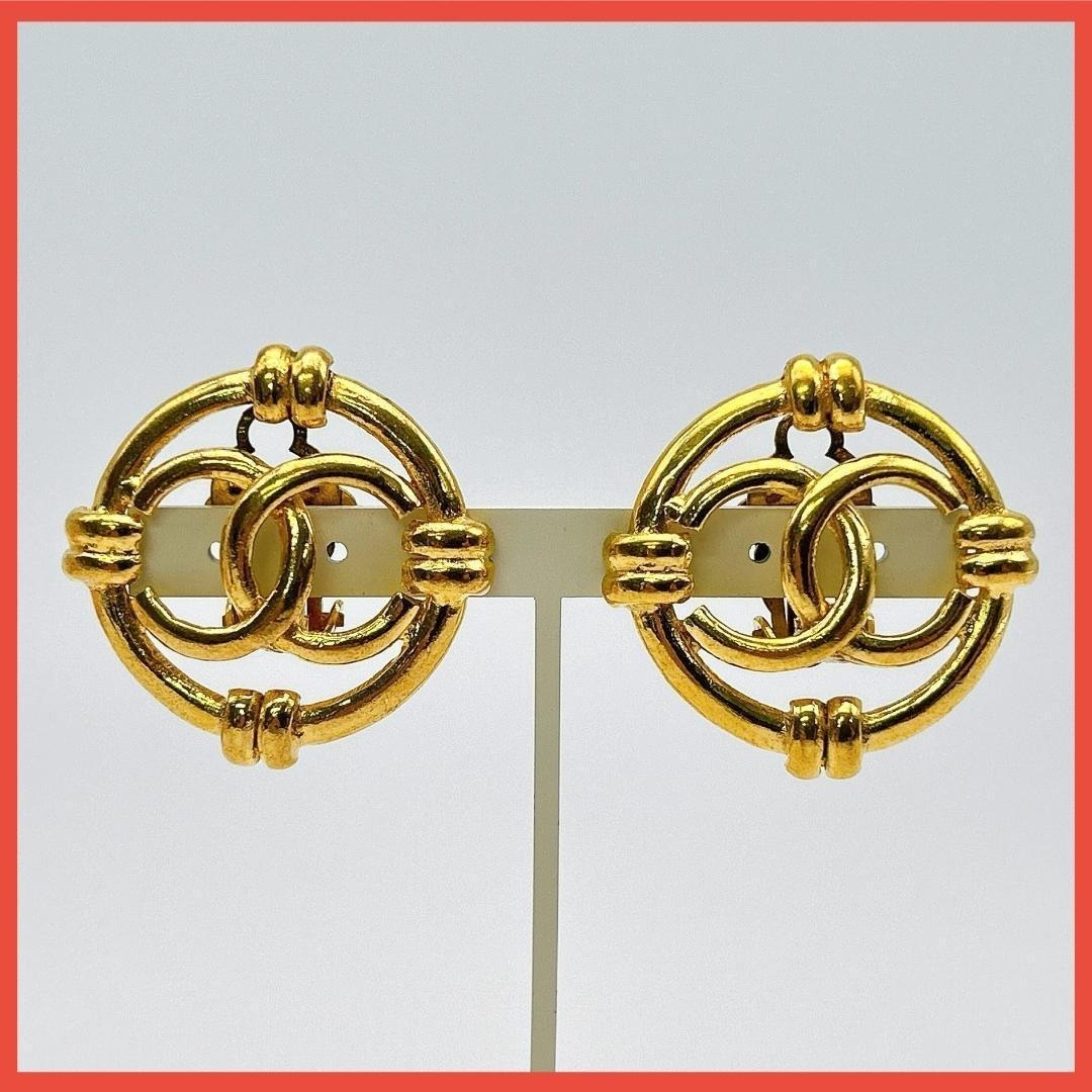【鑑定済み！】シャネル イヤリング ヴィンテージ ココマーク ゴールドカラー_画像1