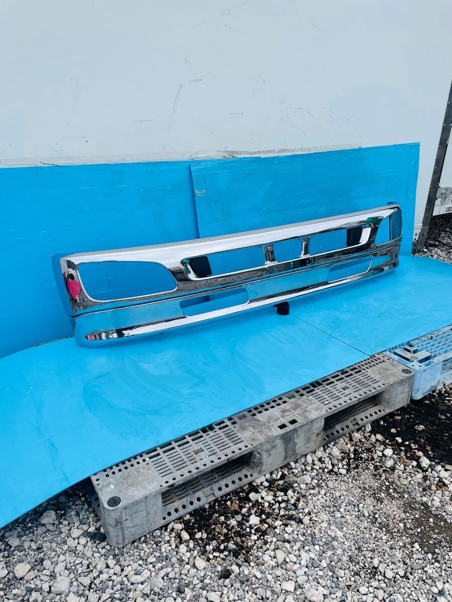 б/у прекрасный товар оригинальный товар? Hino Ranger металлизированный передний бампер металлизированный передний бампер металлизированный бампер Rei4367