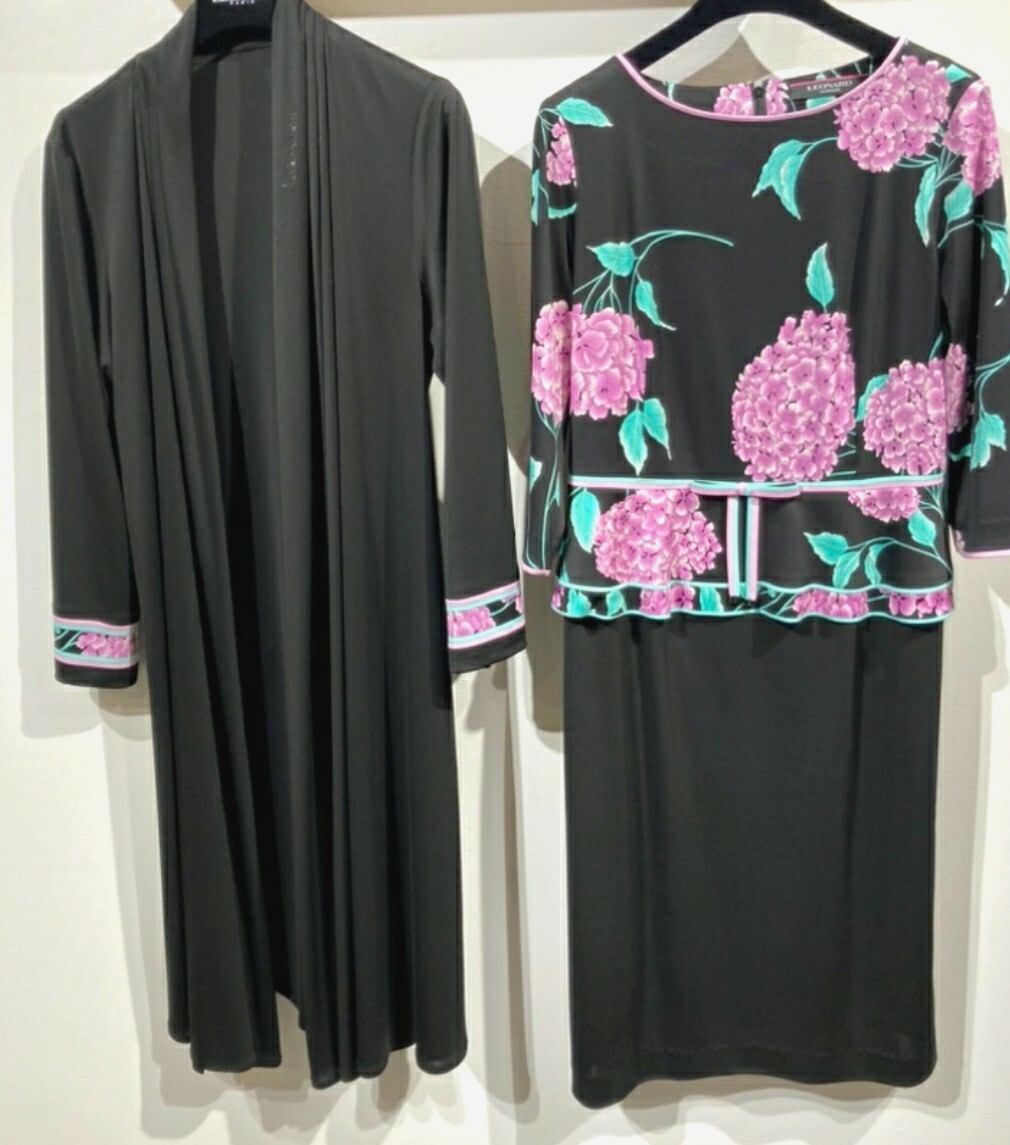 ☆極美品☆ レオナール 2023年 ペプラムワンピース ４４