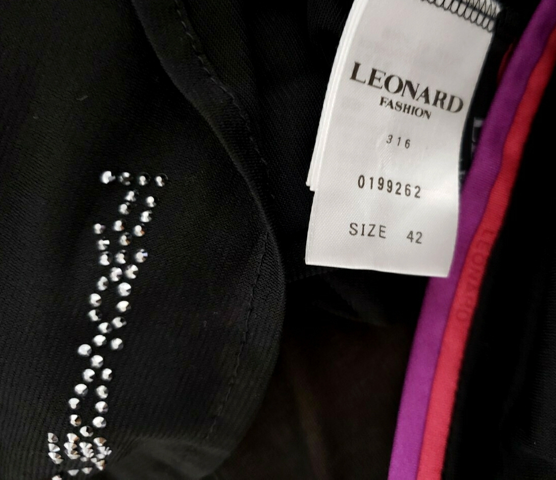 ☆未使用に近い☆　レオナール　定番　シースルーカーディガン　黒　４２_画像8