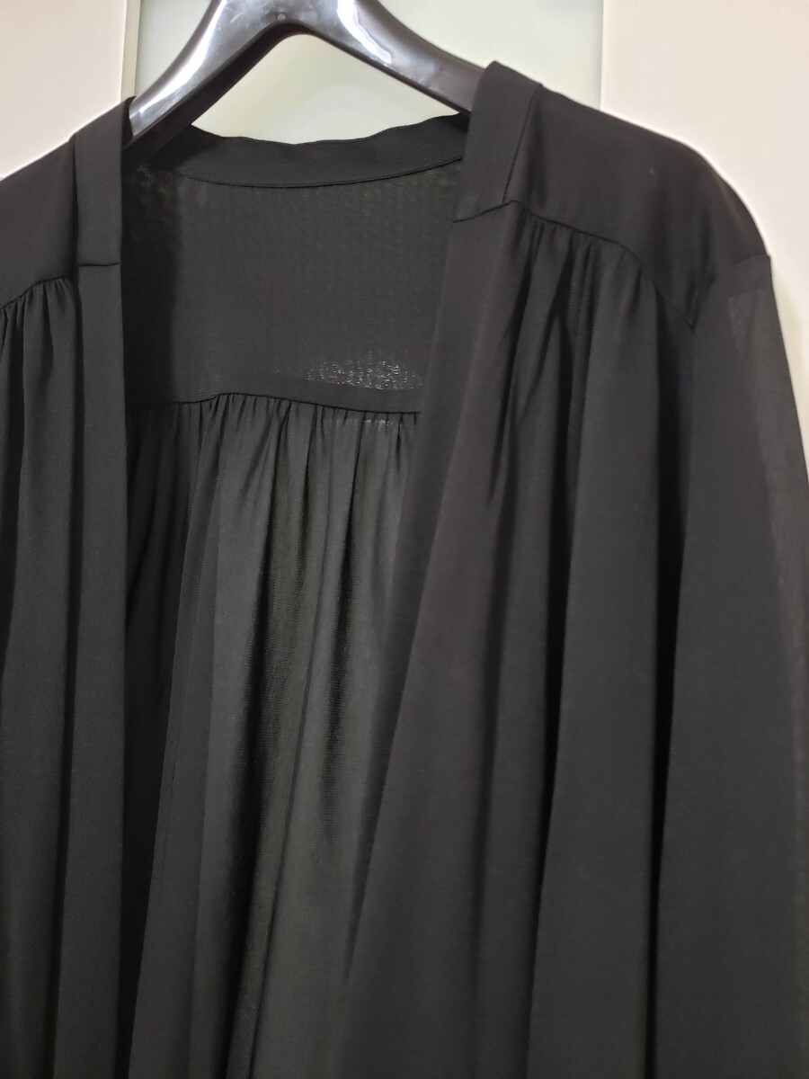 ☆未使用に近い☆　レオナール　定番　シースルーカーディガン　黒　４２_画像2