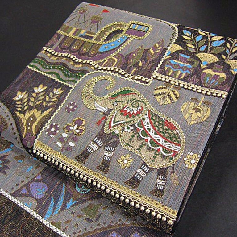逸品　新品未仕立　豪華作品　金駒刺繍入り西陣織高級袋帯　ゾウ　遙か悠久のオリエント　_画像6