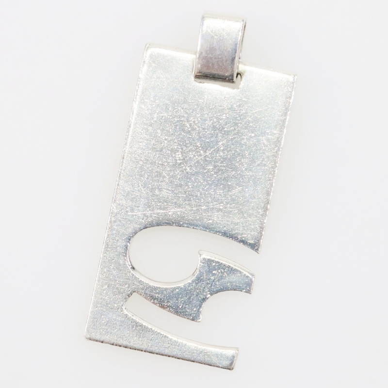 送料無料 中古 GUCCI グッチ ゾディアック 星座 蟹座 かに座 キャンサー CANCER ネックレス ペンダントトップ シルバー sv925 Ag925_画像2