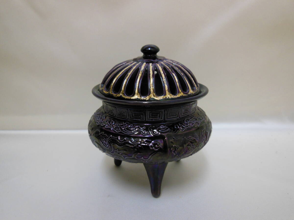 51 永楽 妙全 作 紫交趾 袴腰 菊透ホヤ 香炉_画像4