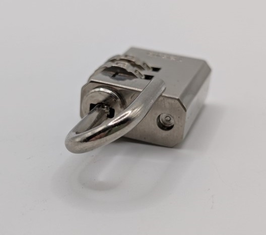  Prada / PRADA dial таблеток юг столица таблеток ключ ключ pado блокировка серебряный открытие и закрытие проверка settled б/у * текущее состояние * быстрое решение * бесплатная доставка управление N 8834