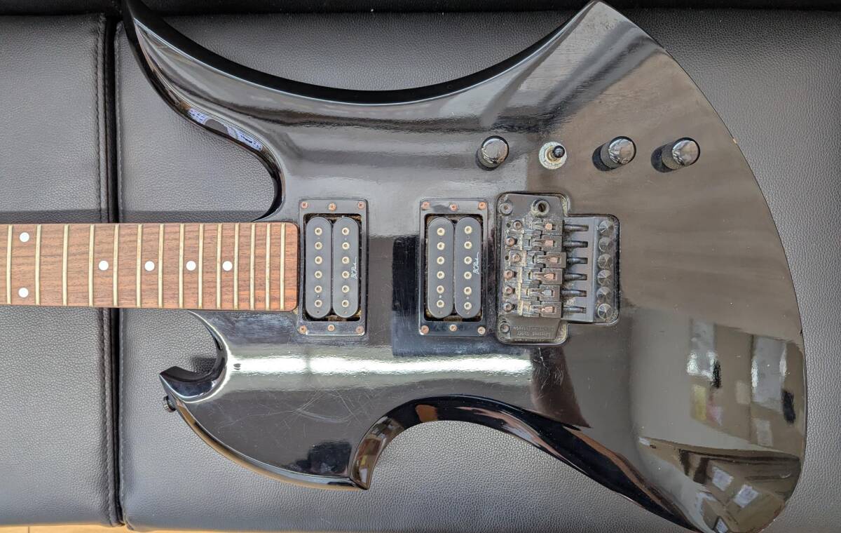 #14179 B.C.Rich B.C.リッチ エレキギター モッキンバード フロイドローズ 24フレット_画像3