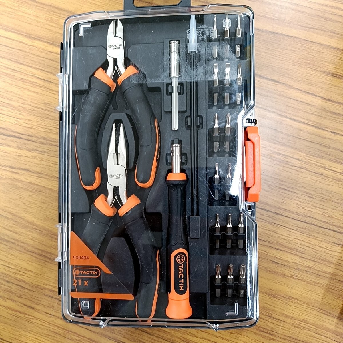 【長期在庫・未使用品】TACTIX 21pcs ツールセット 900404_画像2