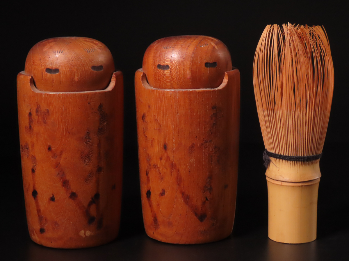 【ONE'S】内閣総理大臣賞受賞作家 宮嶋無筆 本人作 創作こけし 『木洩日』 一対 高11cm 伝統こけし コケシ 郷土玩具 伝統工芸 _画像10