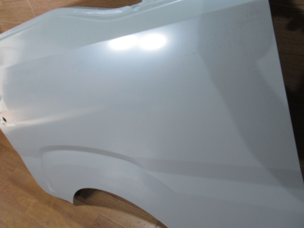 未使用/未塗装品 ダイハツS500P/S510Pハイゼット純正 フロントドア 右側 運転席側ドア 右ドア　67001-B5140　個人宅配送不可_画像3