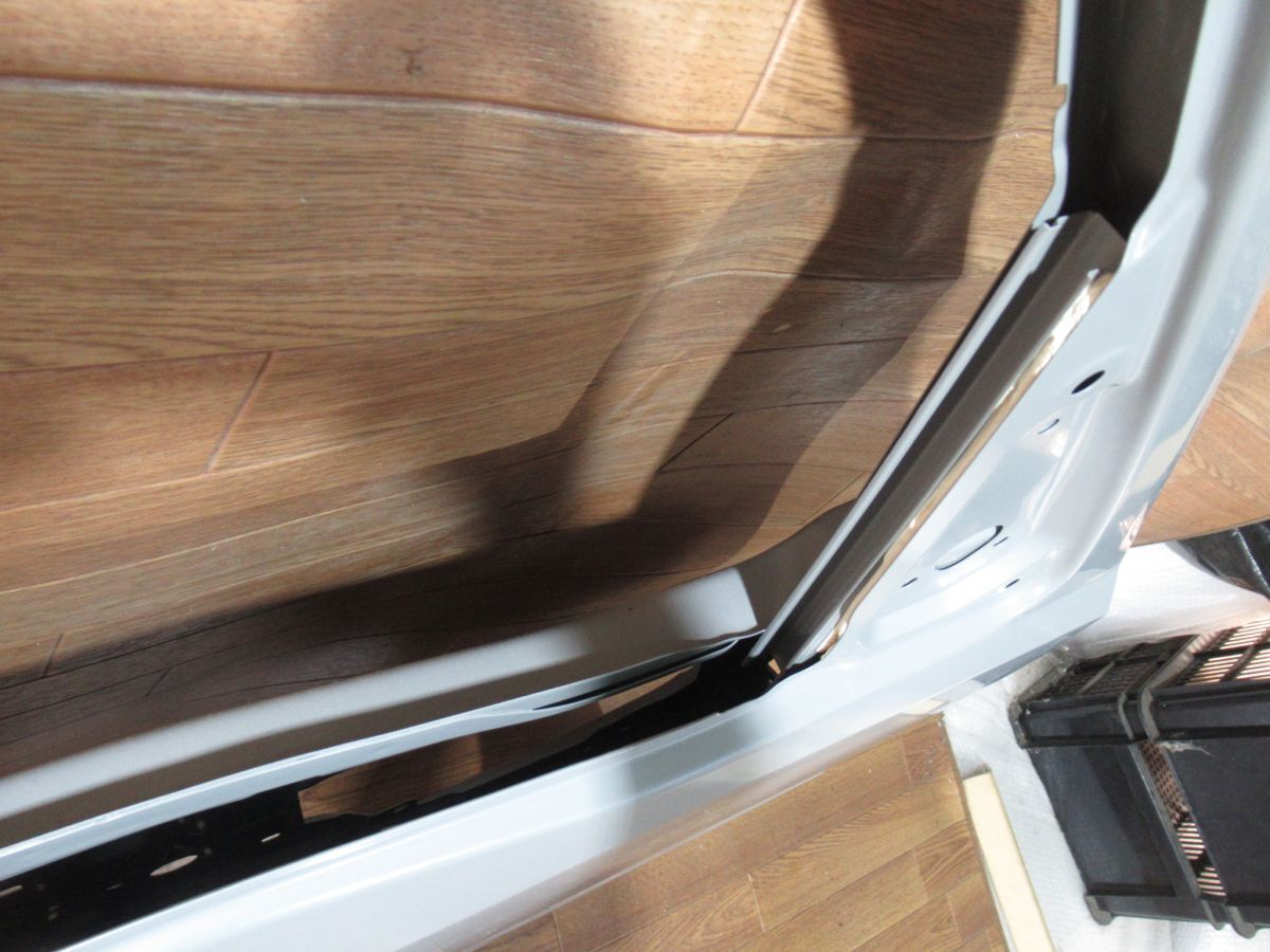 未使用/未塗装品 ダイハツS500P/S510Pハイゼット純正 フロントドア 右側 運転席側ドア 右ドア　67001-B5140　個人宅配送不可_画像4