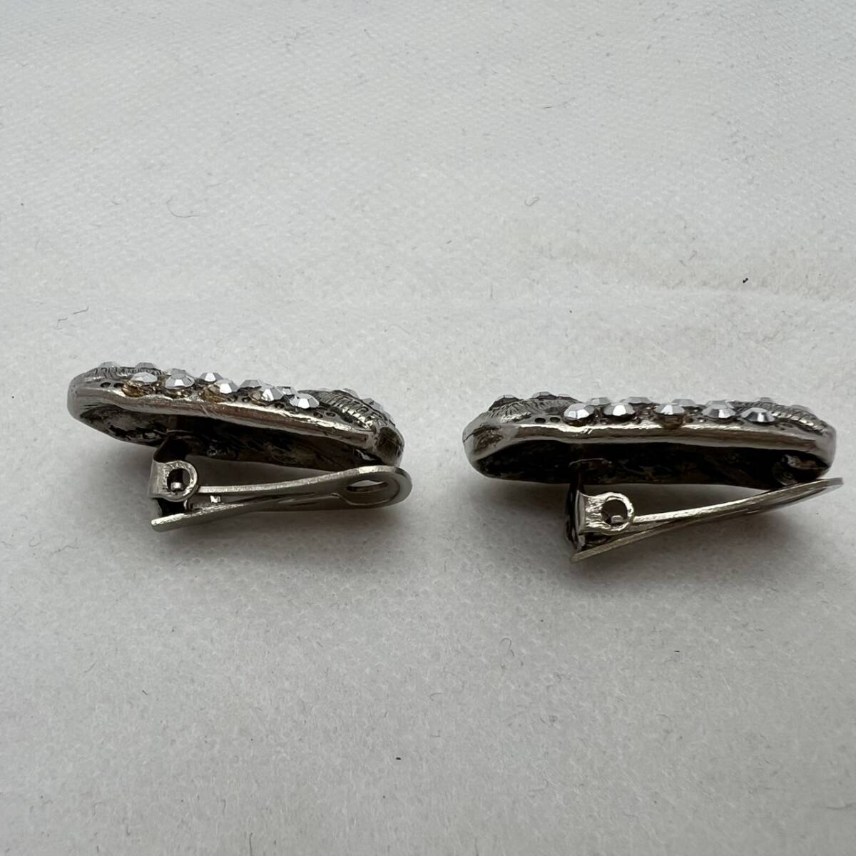 A8941 中古品 SILVER 銀製 イヤリング 約19g シルバーカラー_画像4