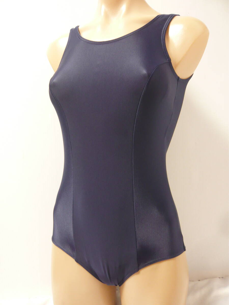 7964 ニッキー 光沢ネイビー ジュニア 競泳水着 150サイズ_画像1