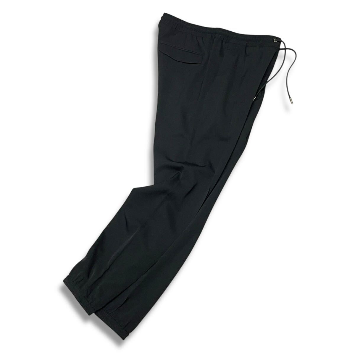 13 прекрасный товар стандартный товар DIOR HOMME× KAWS Dior Homme × Kaws 19AW 923C127A4422 Bee Logo стразы сотрудничество легкий брюки низ