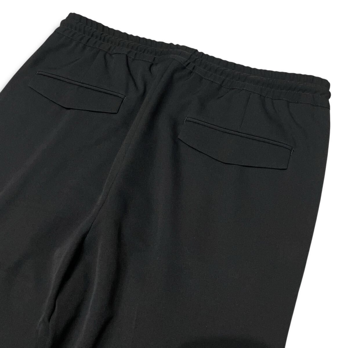 13 прекрасный товар стандартный товар DIOR HOMME× KAWS Dior Homme × Kaws 19AW 923C127A4422 Bee Logo стразы сотрудничество легкий брюки низ