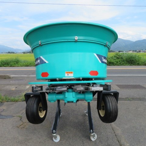 新潟 引取限定 タカキタ ブレンドキャスタ BS7310TS-H ツインスピンナー ★1シーズンのみ使用★ リモコン Sヒッチ 散布 中古 ■N2725090350_画像7