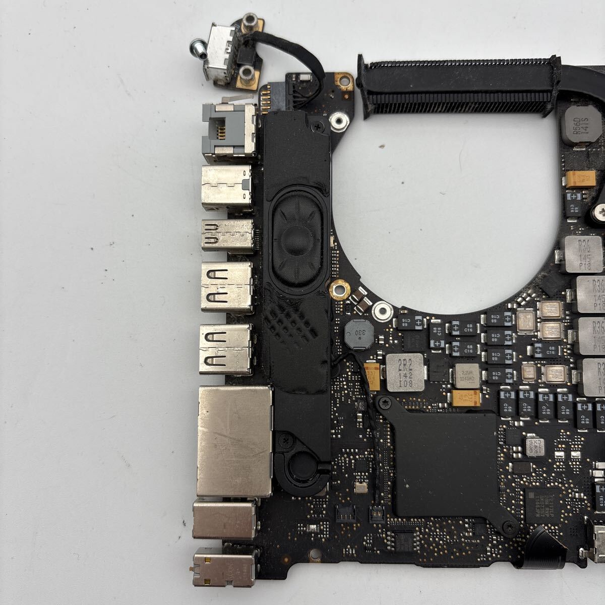  материнская плата? Macbook pro для?[MB81]15inch? 820-2915-B? EMC2563 4GB 2R×8? 10600S-9-10-F2? PC детали основа утиль 