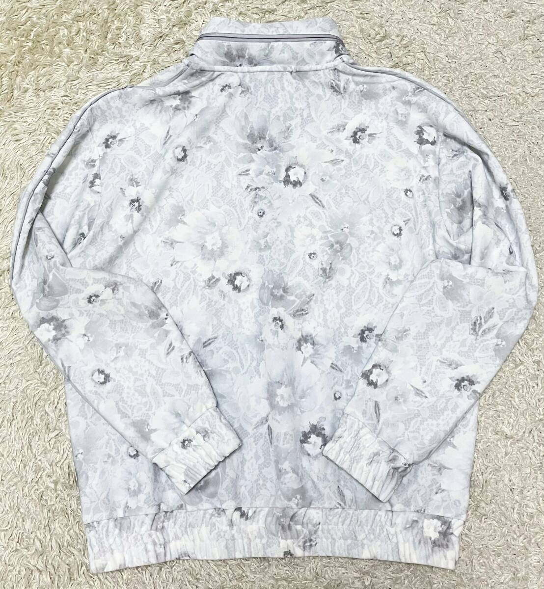 【2022年モデル★】サイズ1 美品 マスターバニーエディション●花柄 ストレッチ ジャケット ブルゾン パーカー (10)_画像6