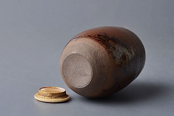 k375【和み】茶道具 時代 古瀬戸茶入 仕覆付 合箱 検 茶道具煎茶道具中国古玩台湾煎茶民藝美術品李朝高麗新羅清朝書道具の画像5