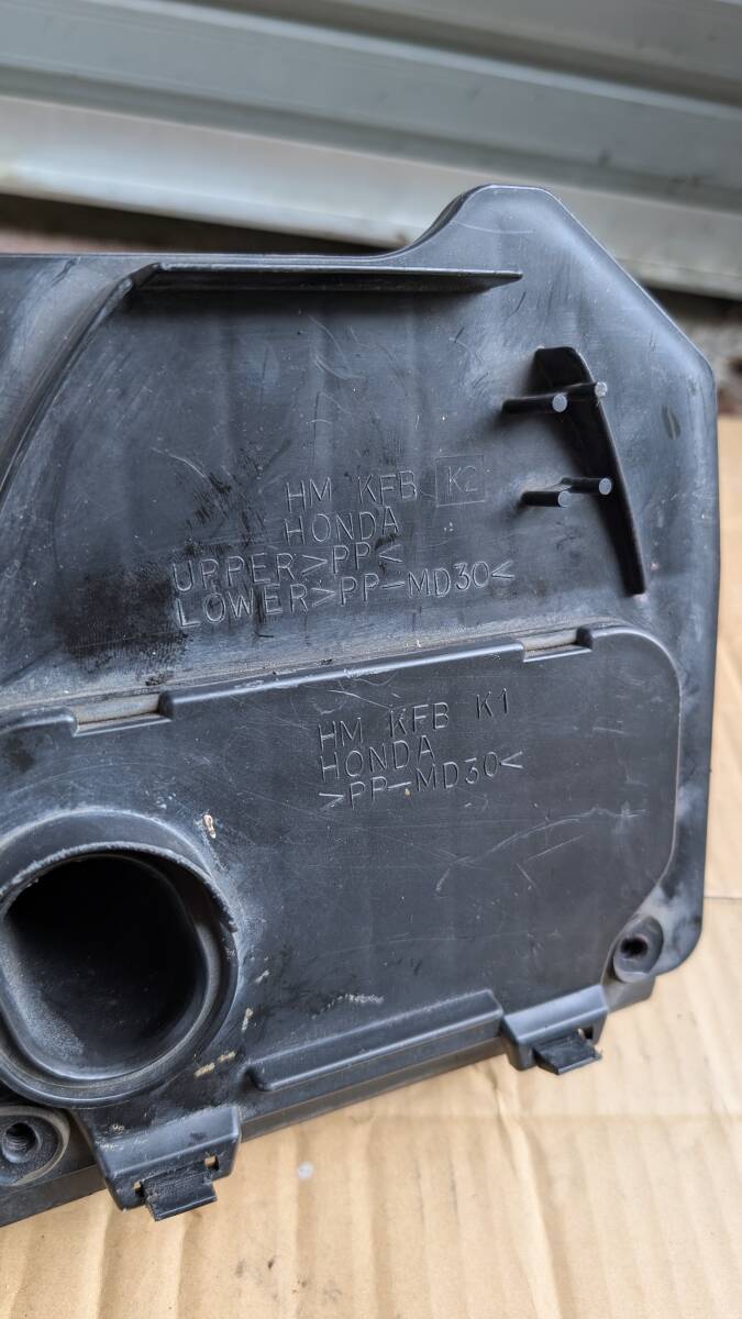 HONDA　FTR223　純正　エアクリーナー ボックス　純正戻しに　実動車からの取り出し_画像4