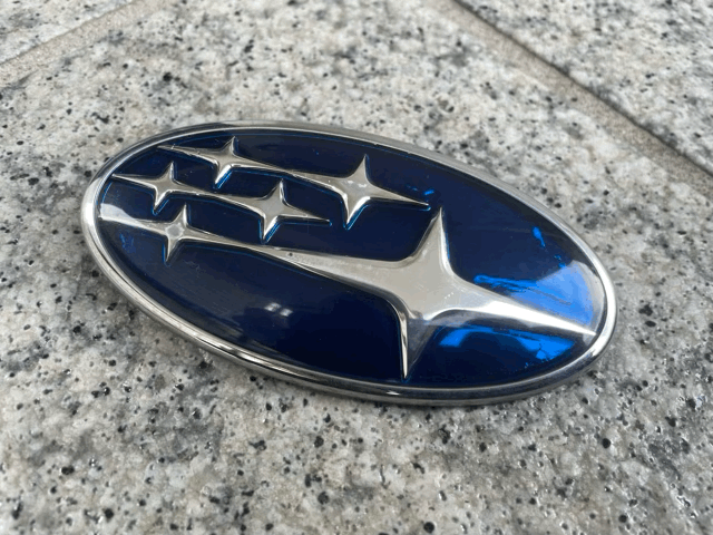 ** Subaru Legacy BL5 BL9 BLE LEGACY для оригинальный Subaru задний эмблема **