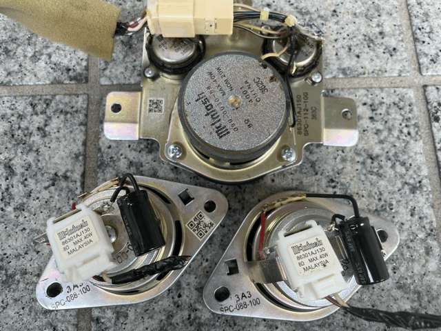 ★☆后期 スバル レガシィ BRG BRM BR9 BRF用純正オプションマッキントッシュ コンソールダッシュスピーカー センター左右 3/3☆★
