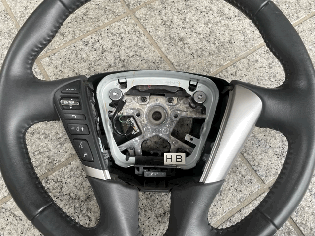 ★☆日産 エルグランド ライダーPE52用純正ハンドル ステアリング☆★_画像4