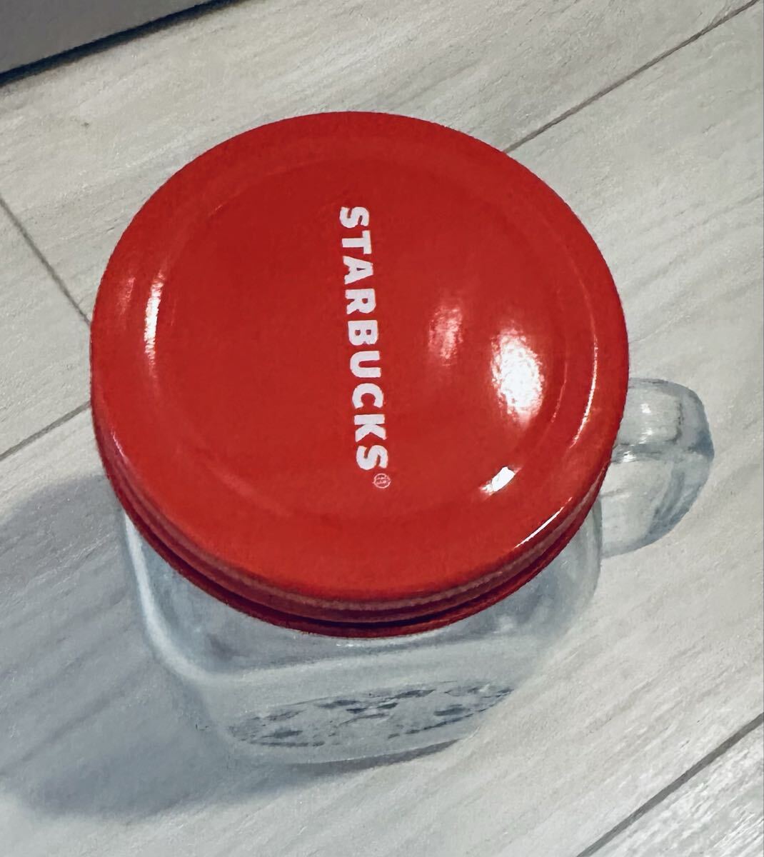 新品【スターバックス】グラスジャー クリスマス ホリデー 蓋付き 取手付き レア 保存容器 ガラス瓶 ロゴ サイレン 赤 _画像2