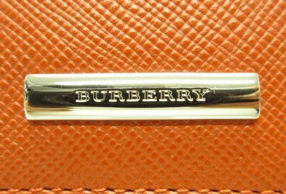 バーバリー BURBERRY★ロゴプレート付　レザー財布　ウォレット■箱付_画像3