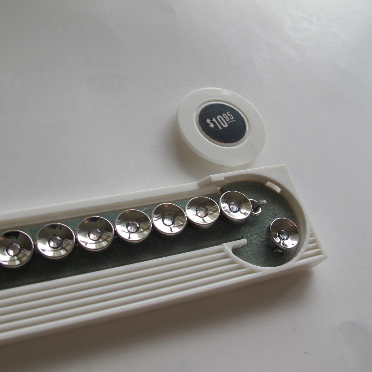 E1 アンティーク時計バンド アメリカHadley社製 銀色 金張り ラインストーン C型 伸縮 未使用 _画像2