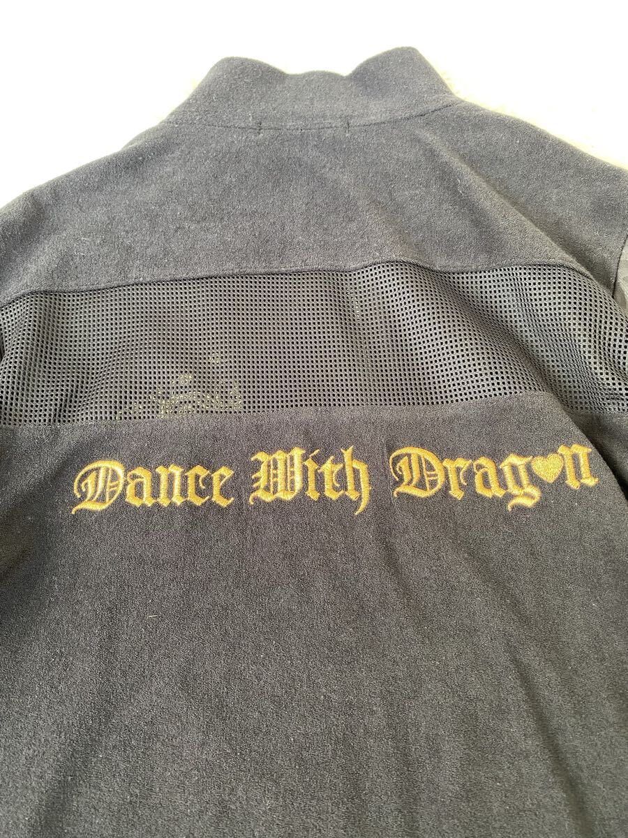 【美品】ダンスウィズドラゴン 黒色 M 長袖 ドラゴン刺繍 ゴルフウェアGOLF ゴルフウェア レディースゴルフ 黒 ジャケット ブルゾン_画像7