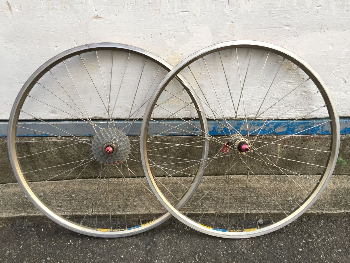 II2198 MAVIC/マヴィック 自転車ホイール 559×17 前輪後輪セット 7速ギア パーツ/200 直引OK_画像1