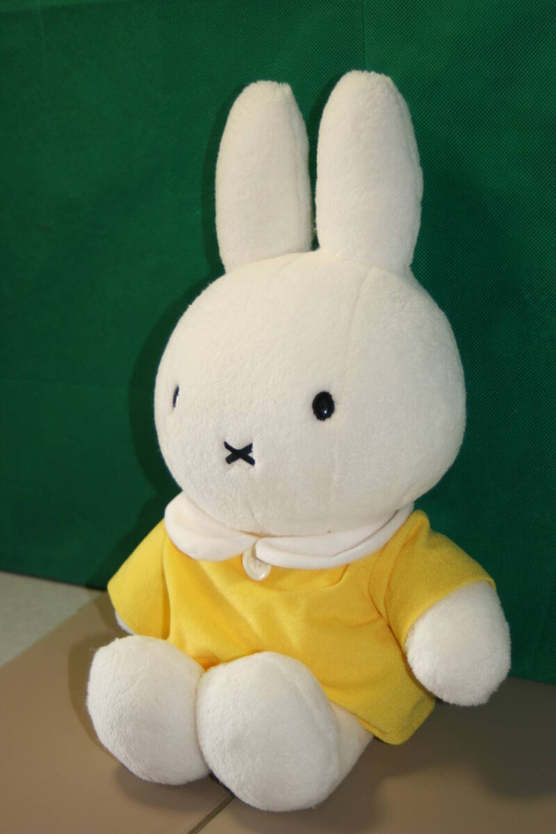ミッフィー 黄色のワンピース ぬいぐるみ セキグチ製品 2000年 全長約46cm ペレット入り イエロー　ワンピース着脱可能_画像7
